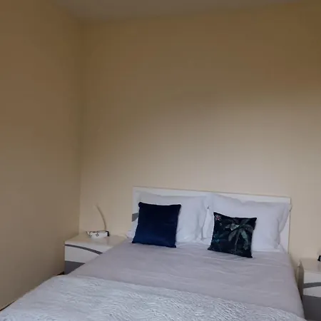 Prázdninový dům Bela Vista - Serene 2-bedroom Hideaway! *